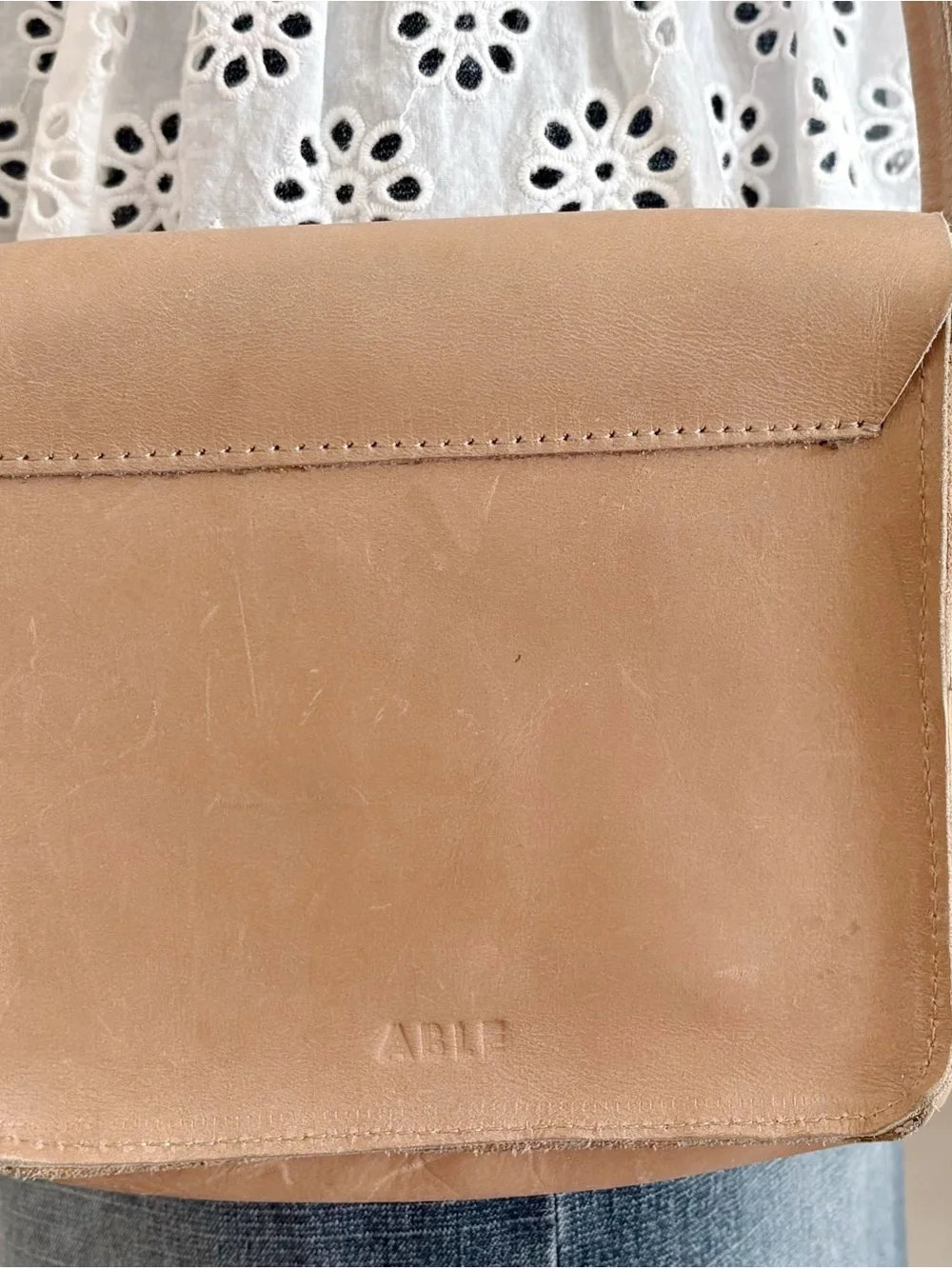Able soft taupe